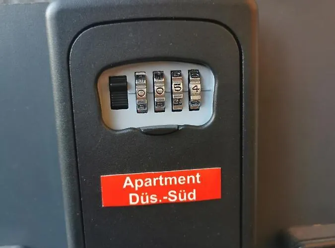 Dusseldorf-south - Self Check-in * Düsseldorf